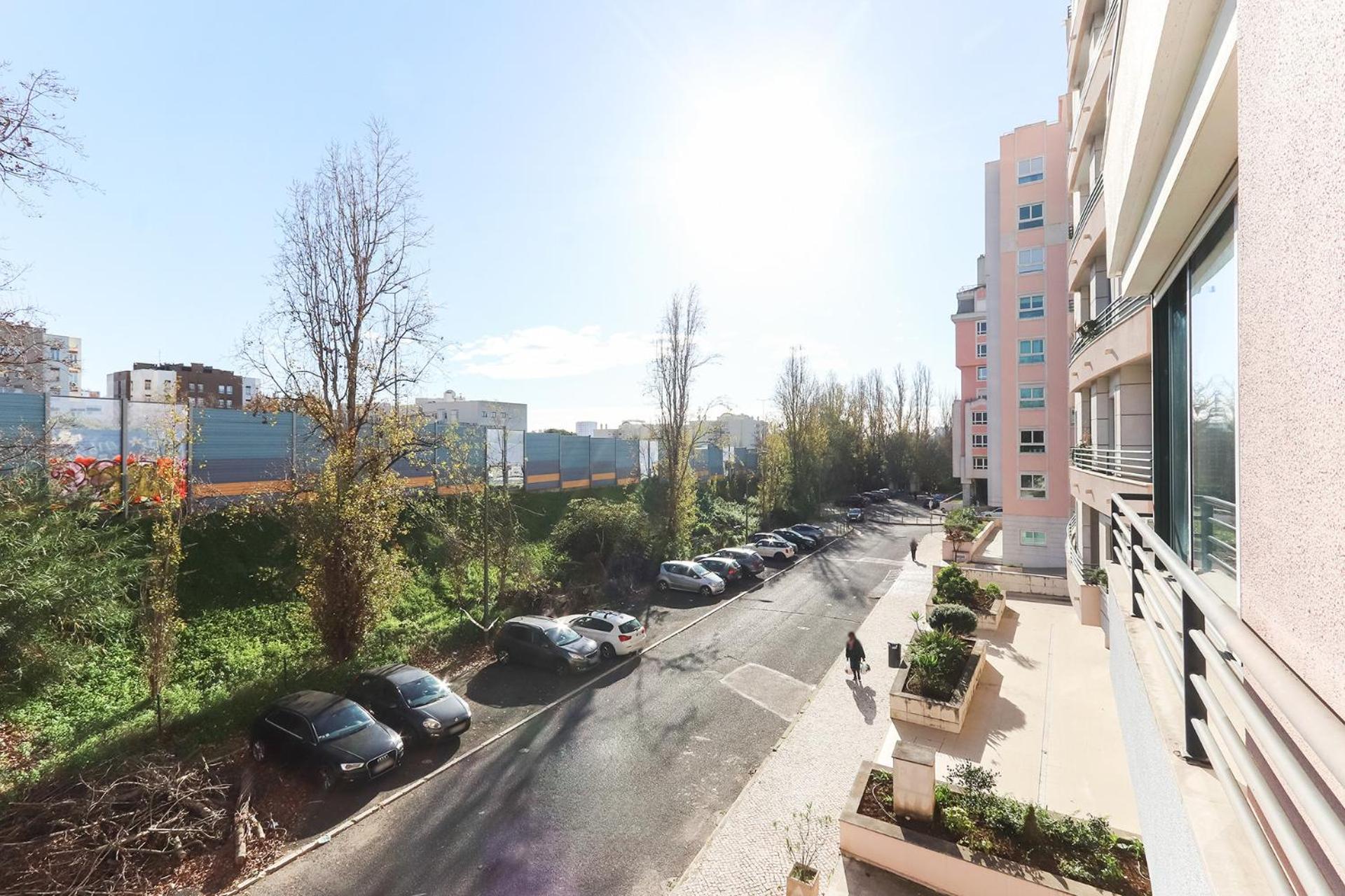 Telheiras Premium By Homing Apartment Lisbon Luaran gambar